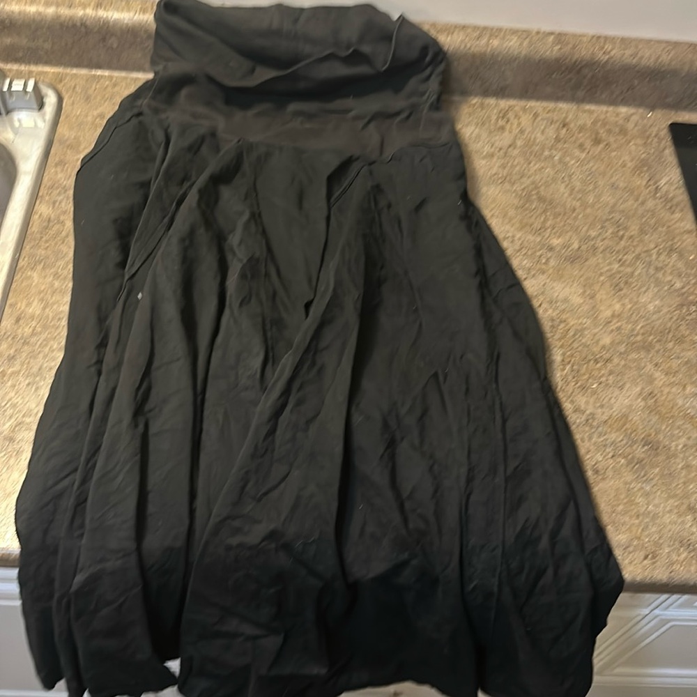 Long black skirt